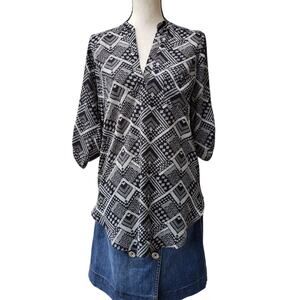 Lush Boho Tunic Womens Top Sz XS Geometric Festival Indie Bold Festival Roll Tab